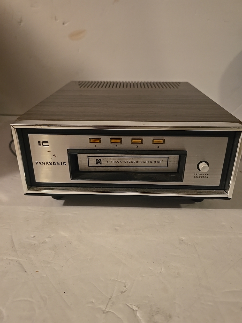 Vintage Panasonic Model RS-802US Stereo 8-Track Player Works Great